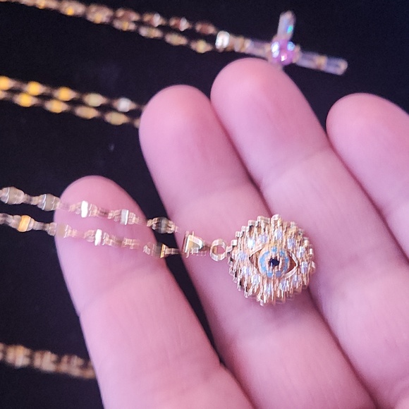 Spinner Evil Eye Necklace 18k Gold Plated - Picture 3 of 3